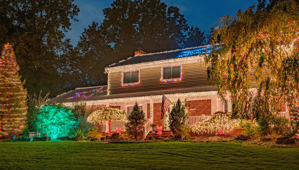 1 hour of Holiday Decoration Installation/Removal